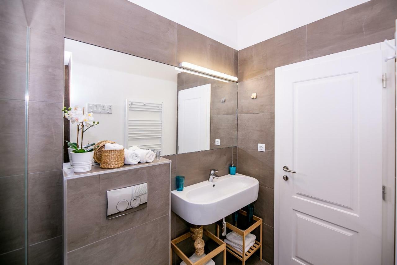 Bella Apartment