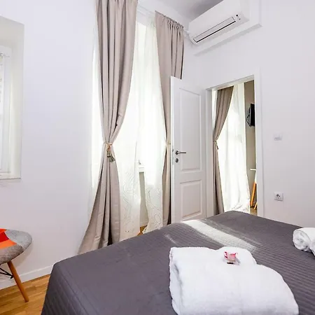 Apartments Bella Fiume Exterior photo